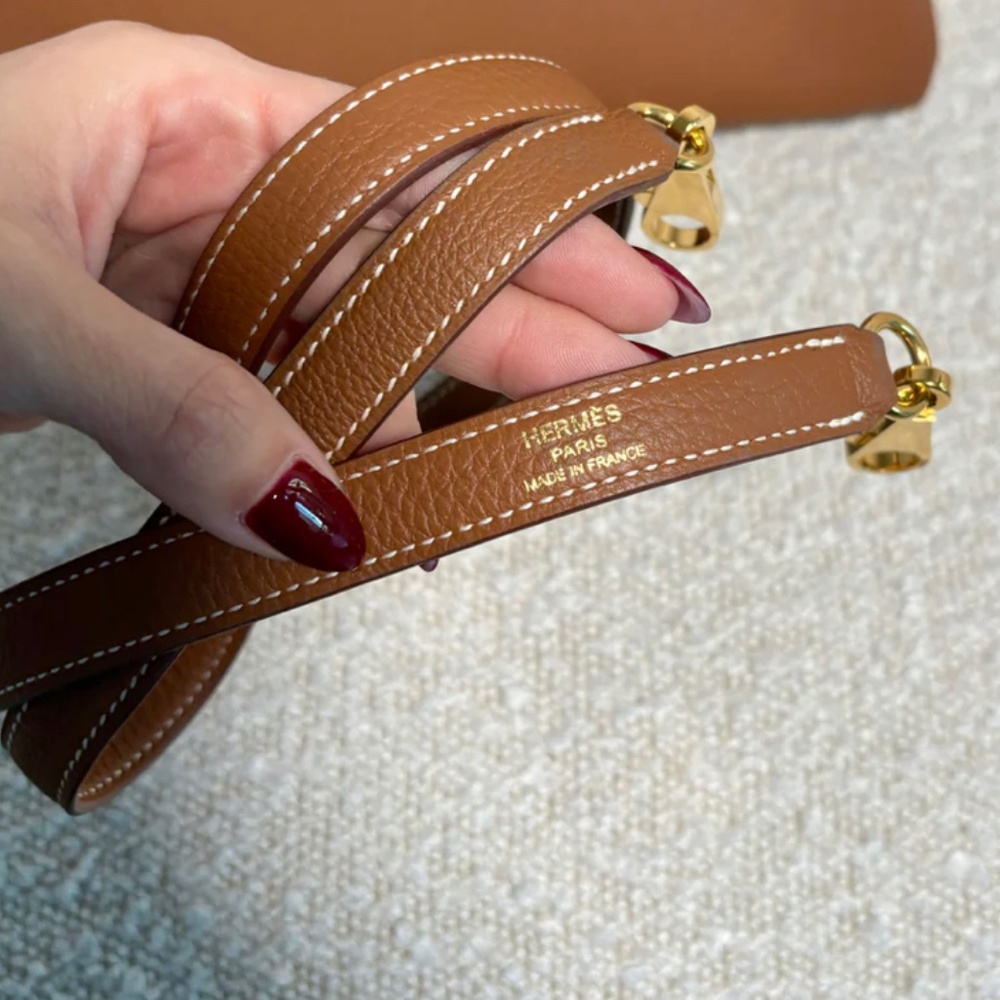 Authentic Hermes Kelly 28 Gold Togo GHW - Picture 16 of 16